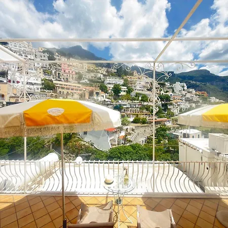 Domus Floris Positano